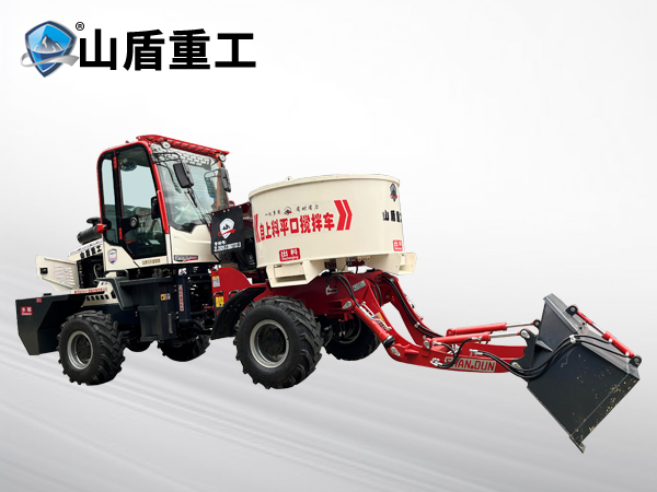 1800型自上料平口攪拌車(chē)