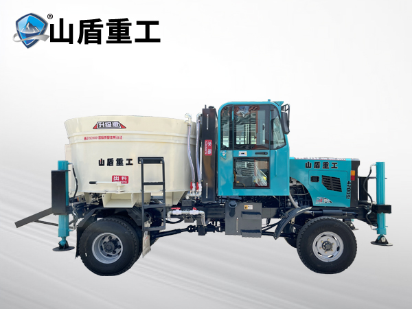 自動(dòng)上料攪拌車有哪些特點(diǎn)？